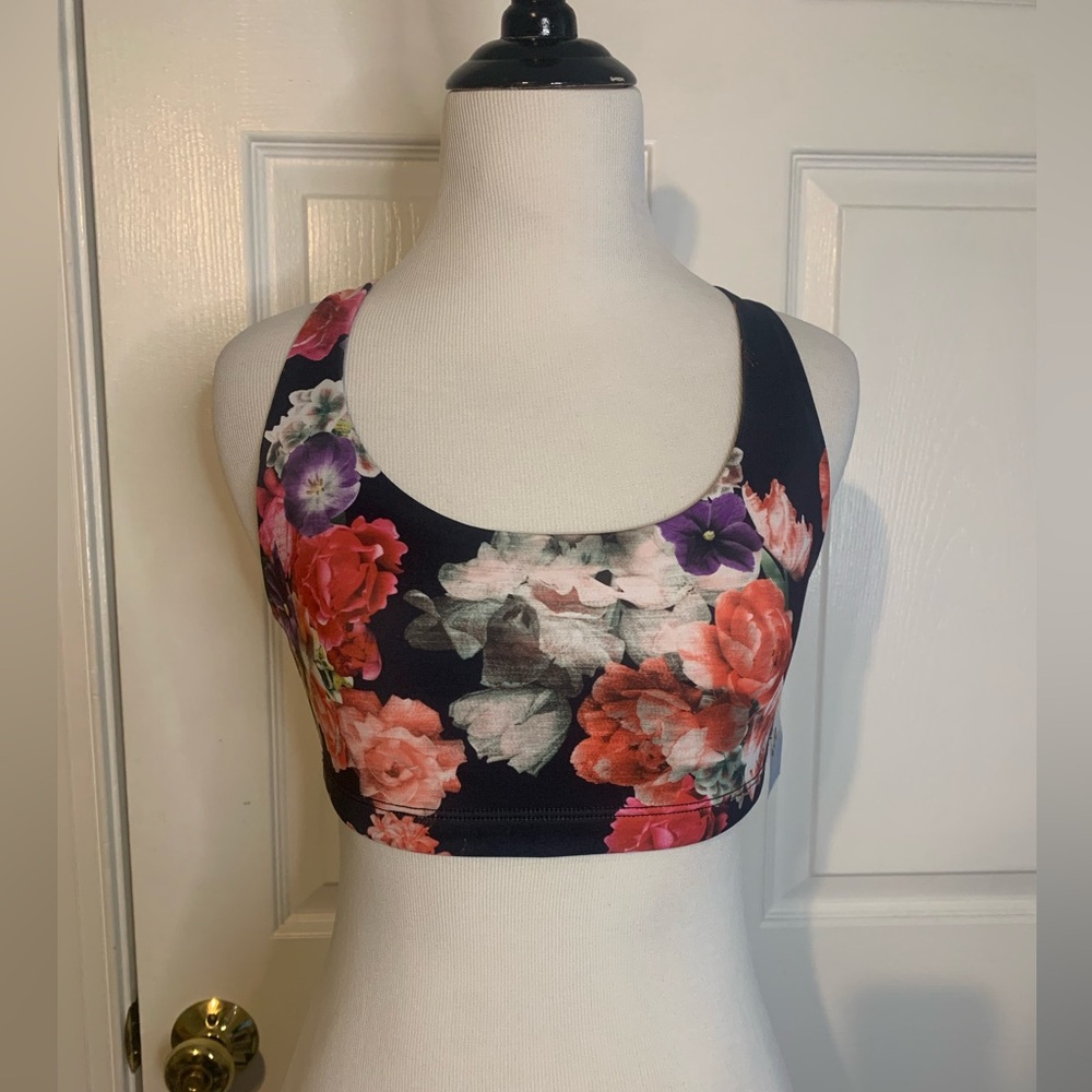 Onzie yoga Chic bra kimono pattern m/l NWT